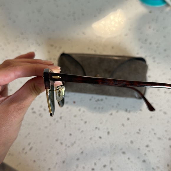 Ray Ban Sunglasses - Picture 2 of 5